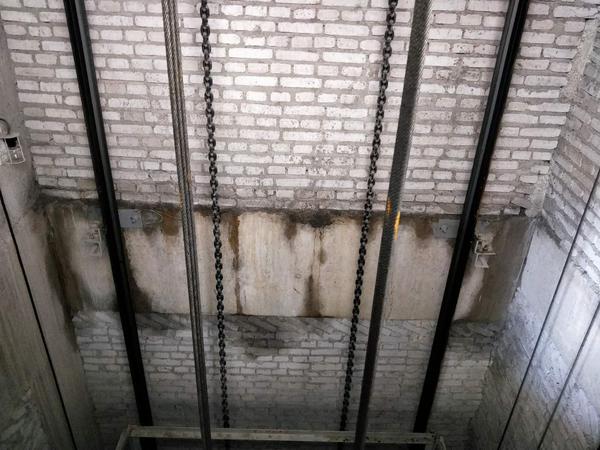 地下室裂缝补漏工程